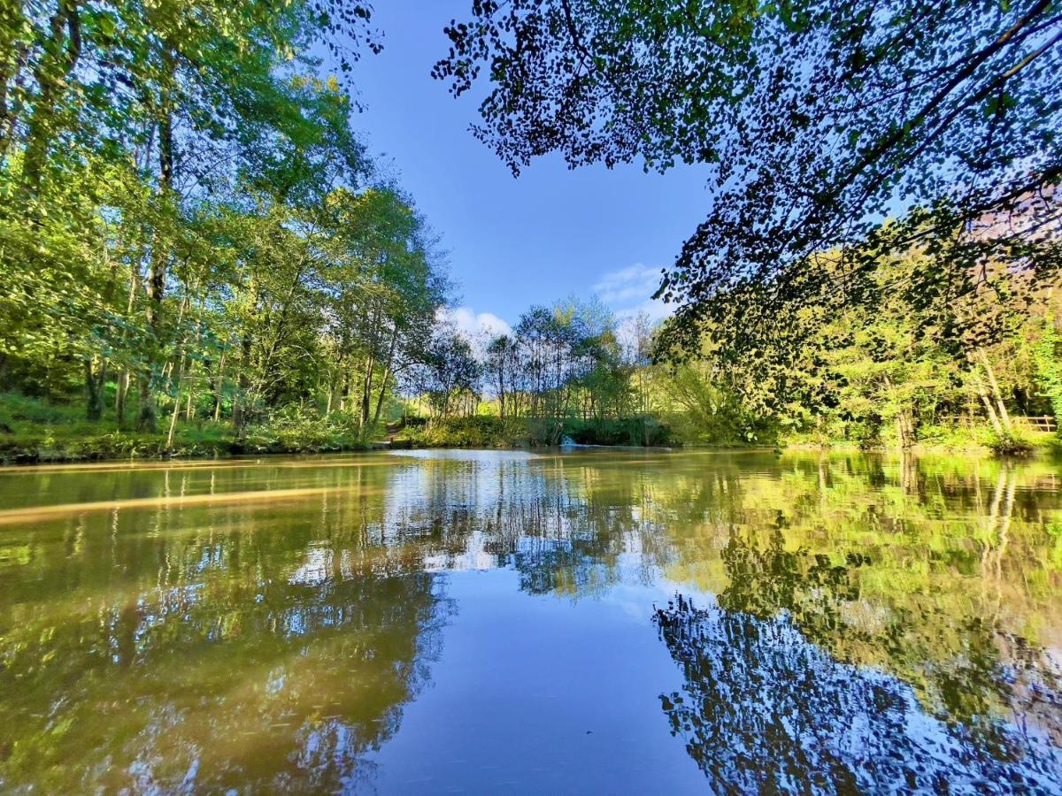 Conkers Lodge For 6 With Hot Tub & Secluded Decking - Spa Resort In Devon Chudleigh Dış mekan fotoğraf